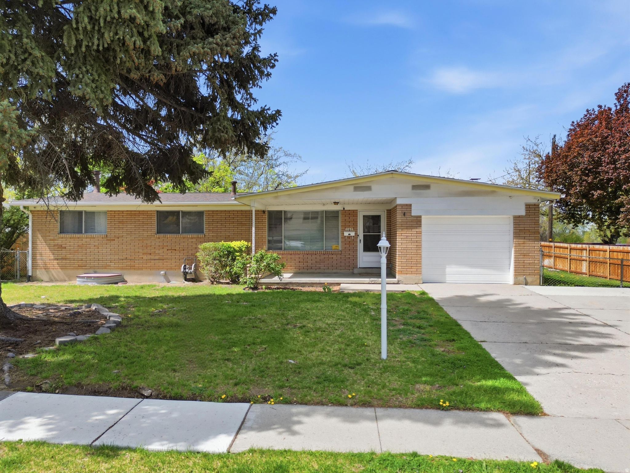 ROLLING KNOLLS NO 1 - Residential