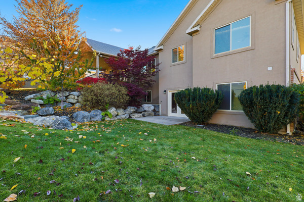 QUAIL BLUFF HEIGHTS - Residential