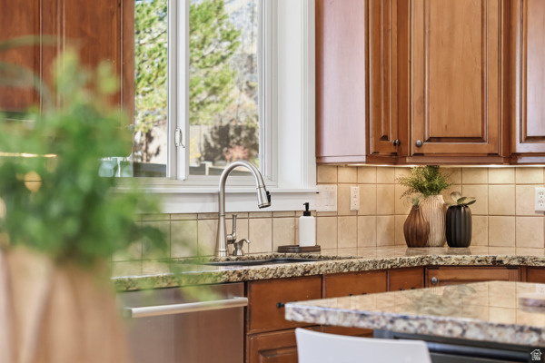 QUAIL BLUFF HEIGHTS - Residential