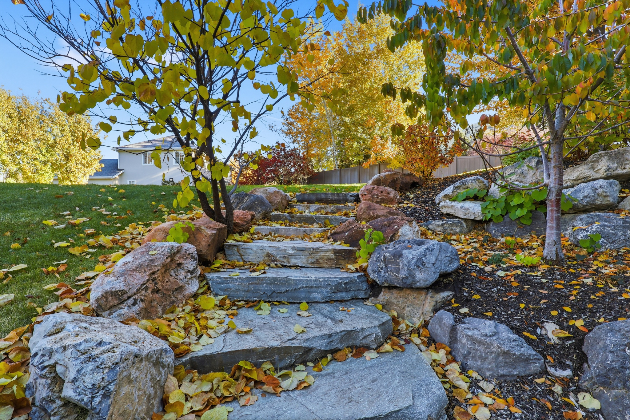 QUAIL BLUFF HEIGHTS - Residential