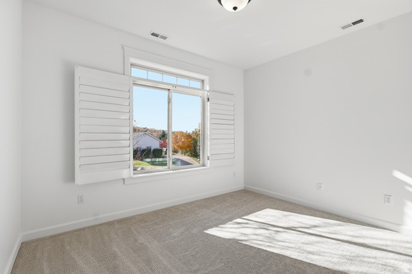 QUAIL BLUFF HEIGHTS - Residential