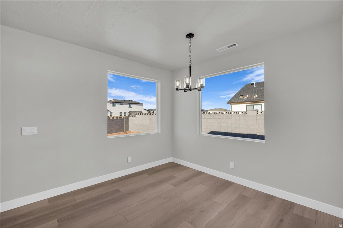 IRON WEST - Residential