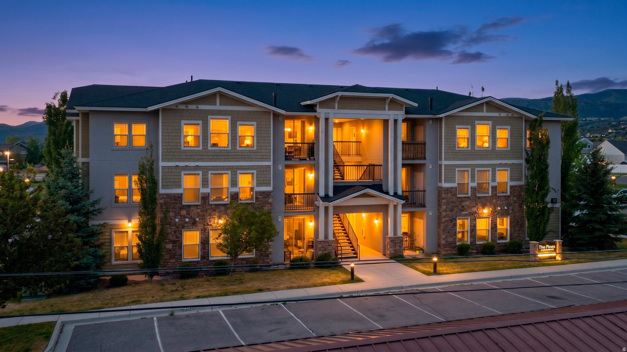 RANCH LANDING - Residential