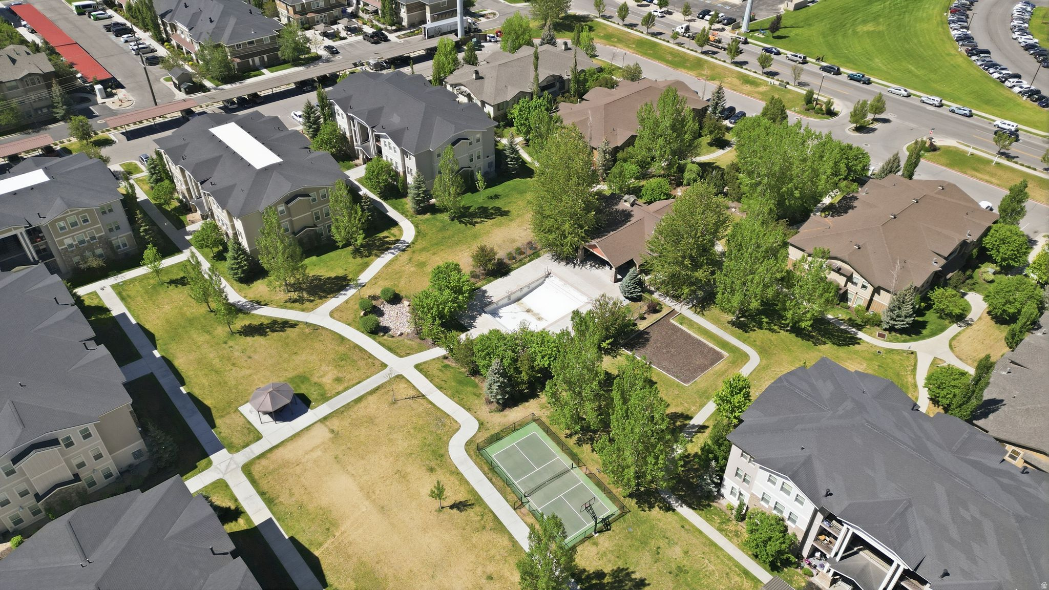 RANCH LANDING - Residential