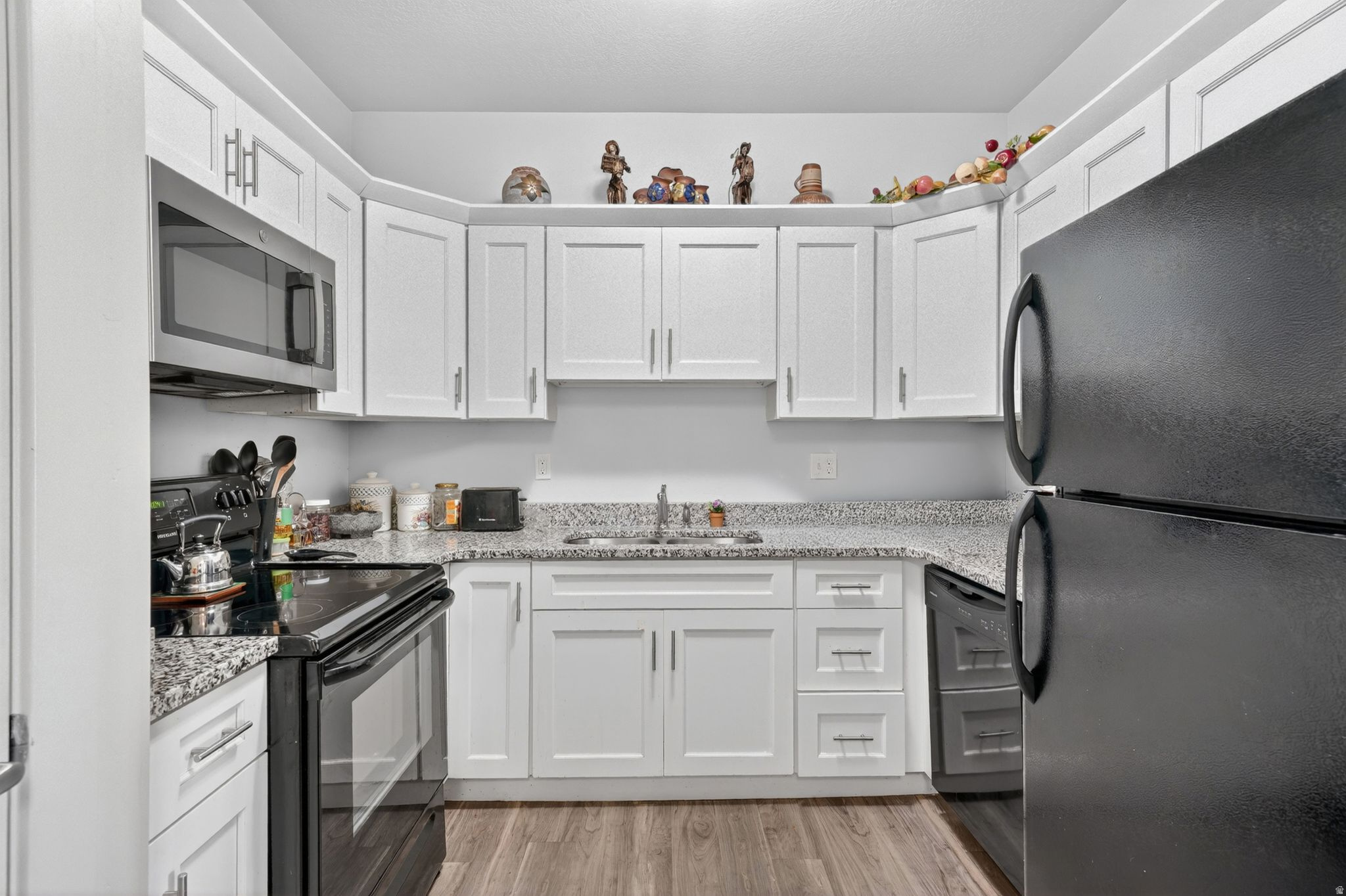 RANCH LANDING - Residential