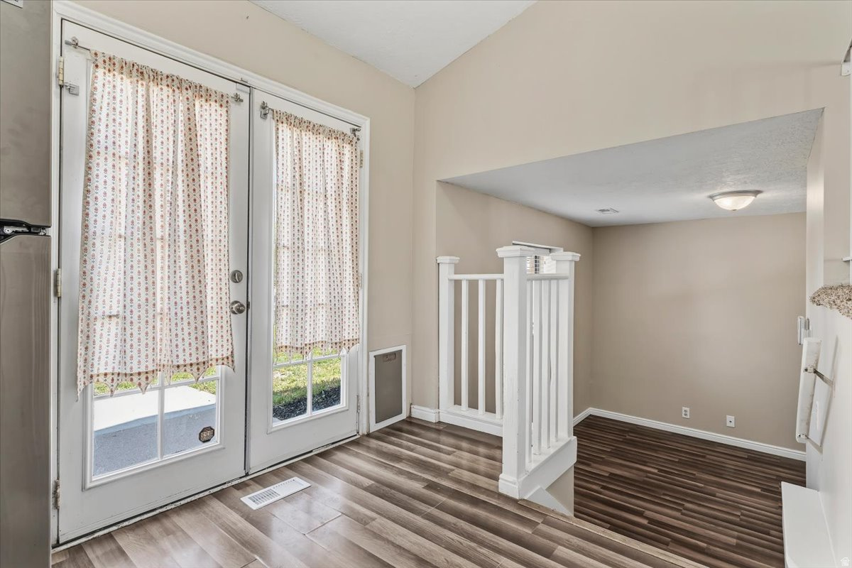 PARK WOOD - Residential