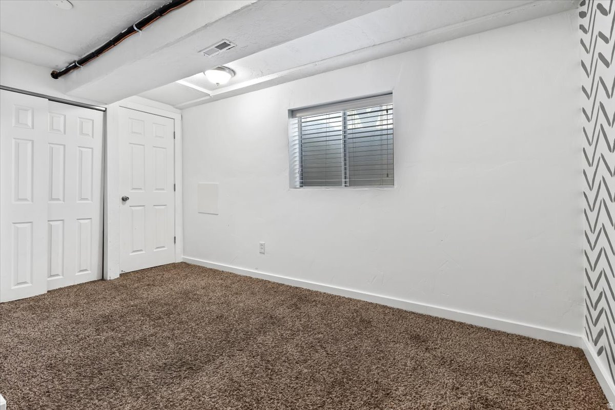 PARK WOOD - Residential