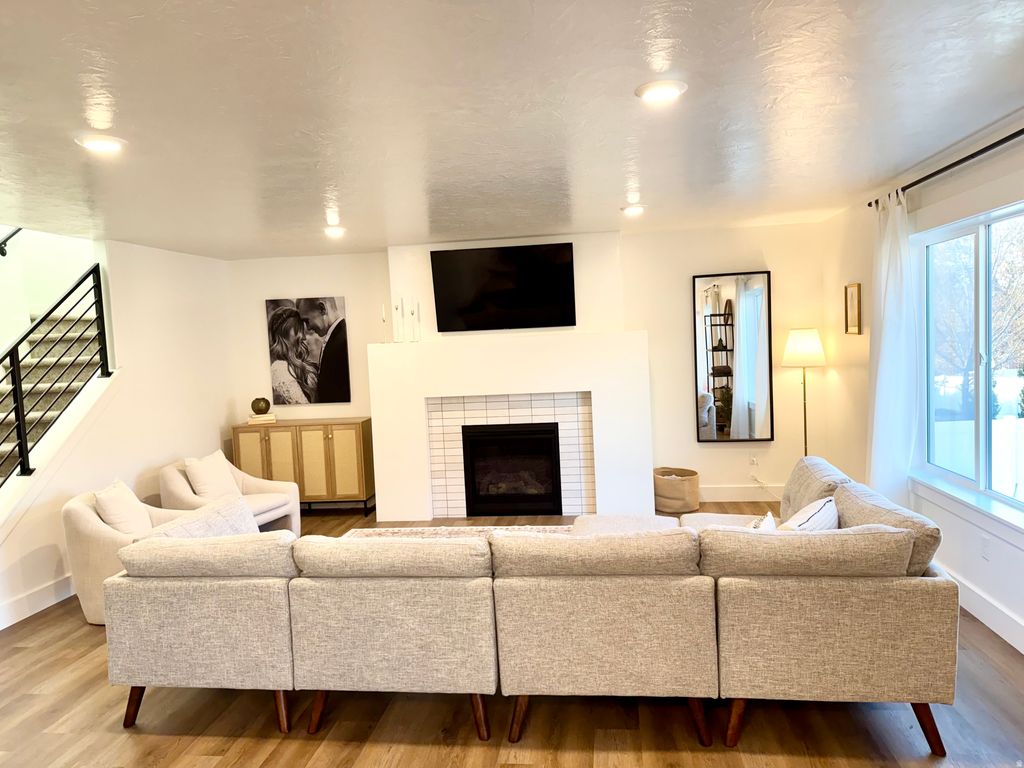 Photo of 781 E 450 S, Smithfield, UT 84335 (MLS # 2123555)