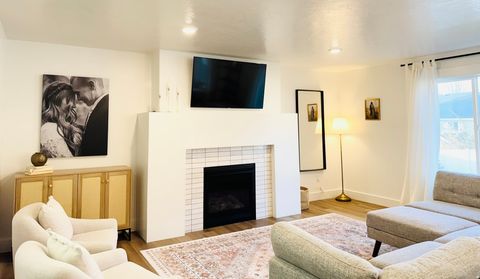 Tiny photo for 781 E 450 S, Smithfield, UT 84335 (MLS # 2123555)
