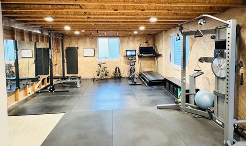 Tiny photo for 781 E 450 S, Smithfield, UT 84335 (MLS # 2123555)