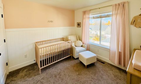 Tiny photo for 781 E 450 S, Smithfield, UT 84335 (MLS # 2123555)