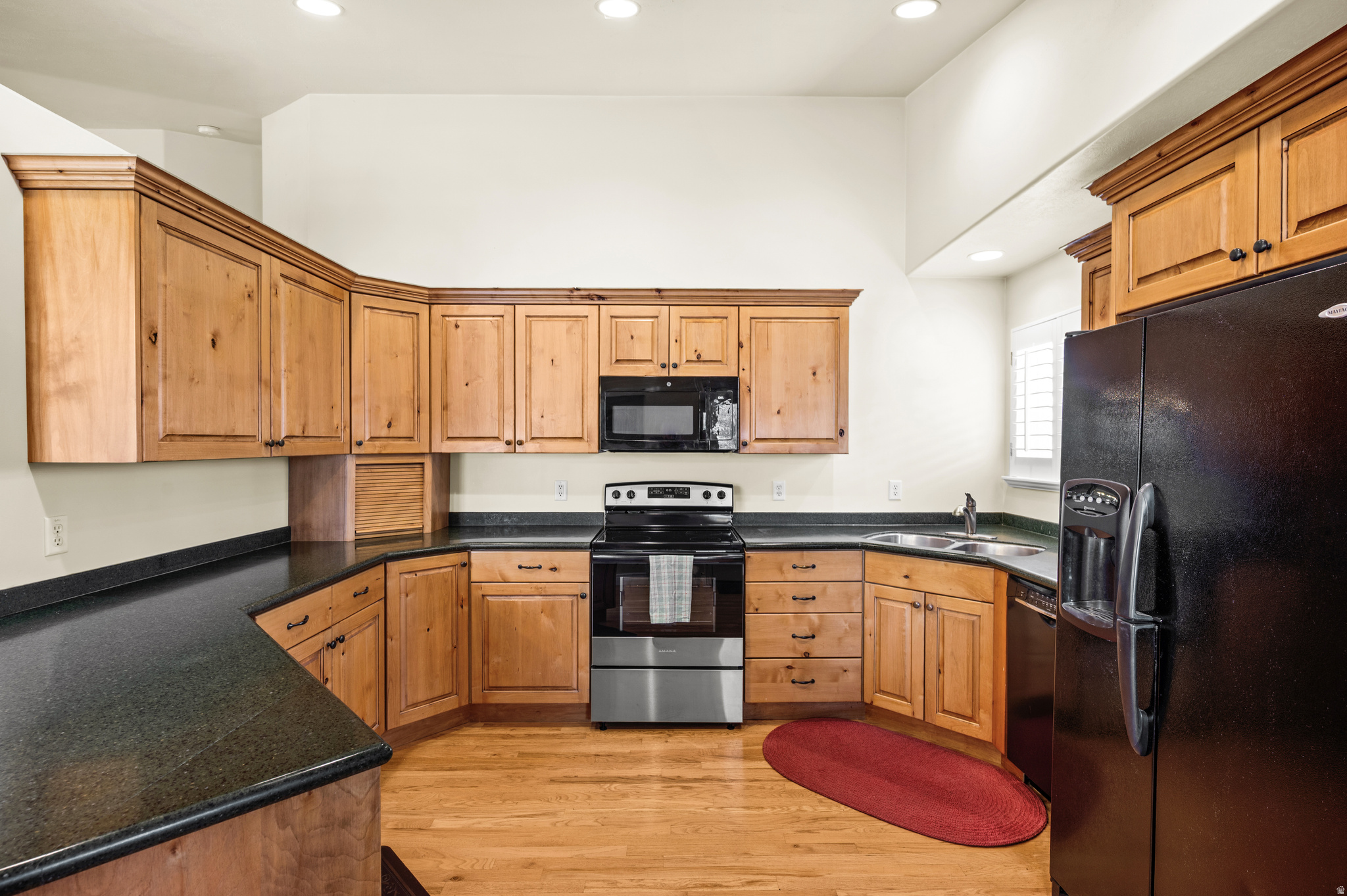 GREENWOOD VILLAGE PUD - Residential