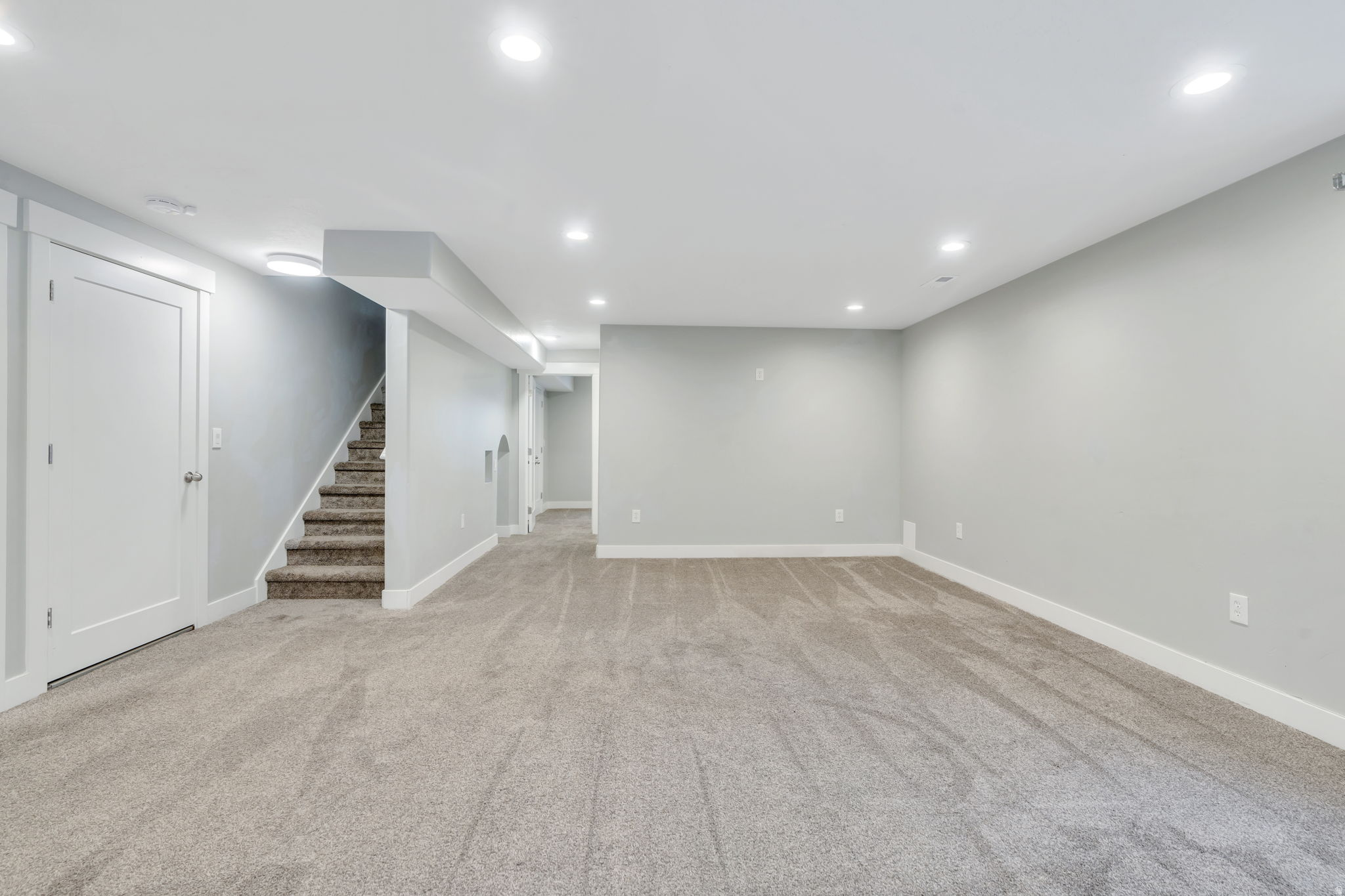 BRIDGEPORT AT WATERS EDGE - Residential