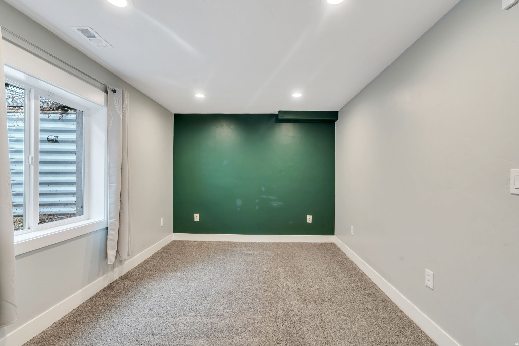 BRIDGEPORT AT WATERS EDGE - Residential