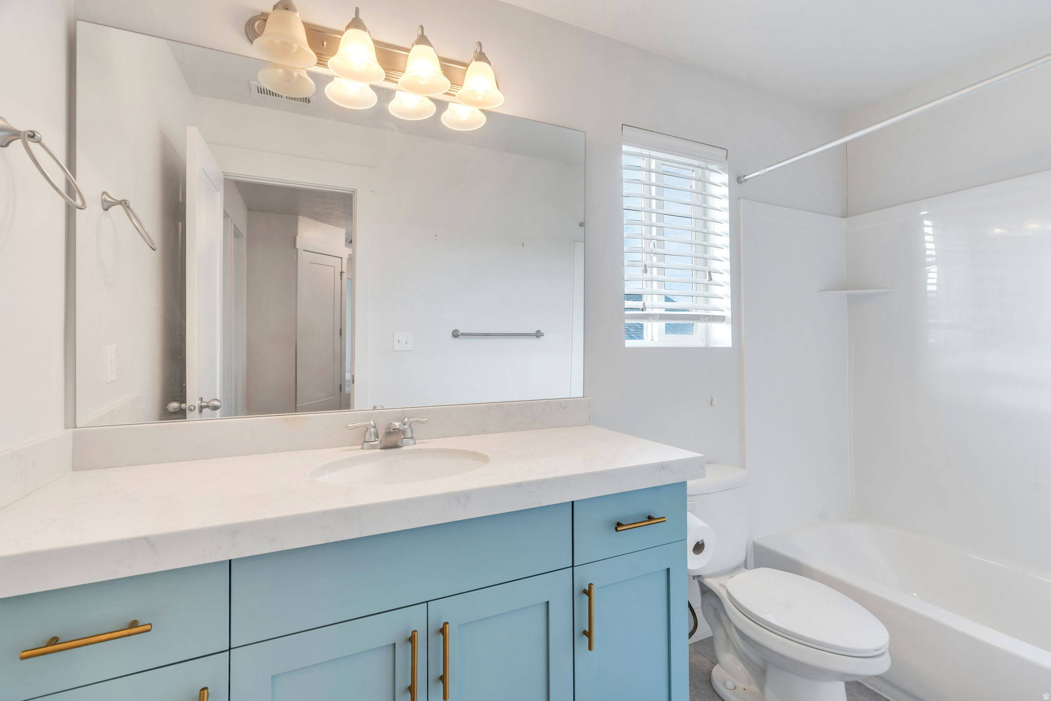 BRIDGEPORT AT WATERS EDGE - Residential