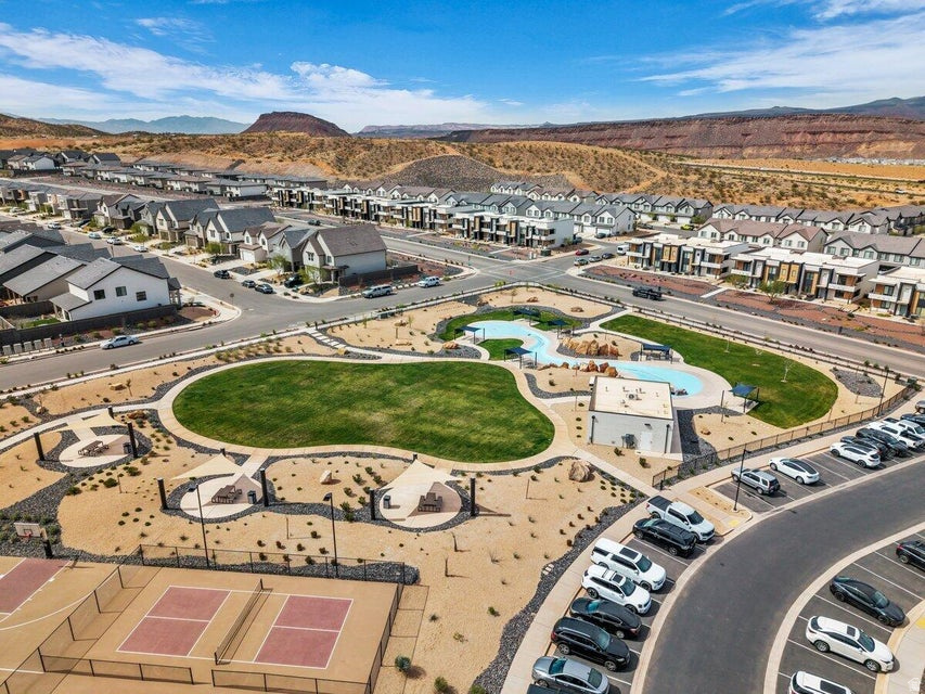 HOODOO HOLLOW AT LONG VALLEY 1 - Residential