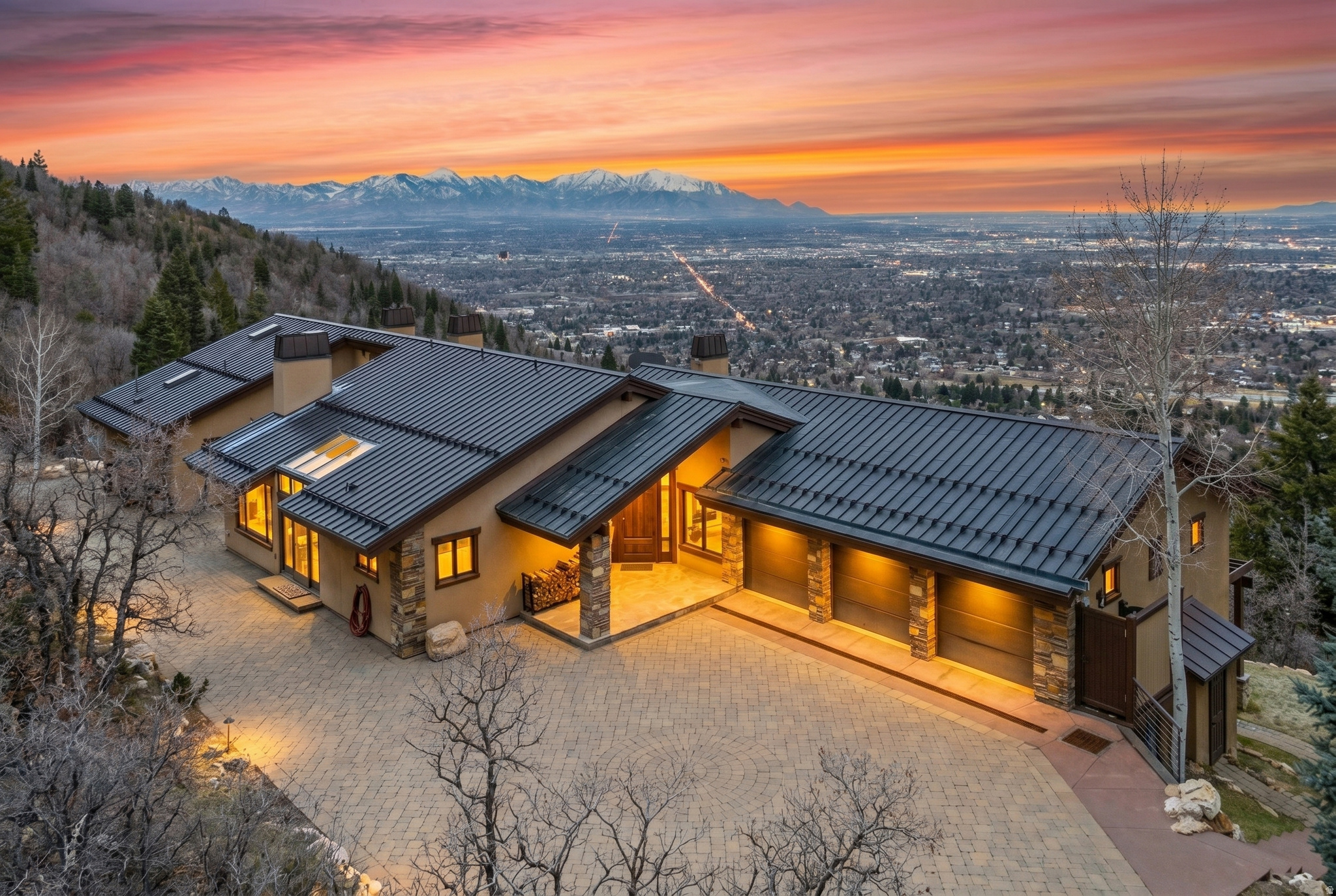 MT. OLYMPUS COVE - Residential