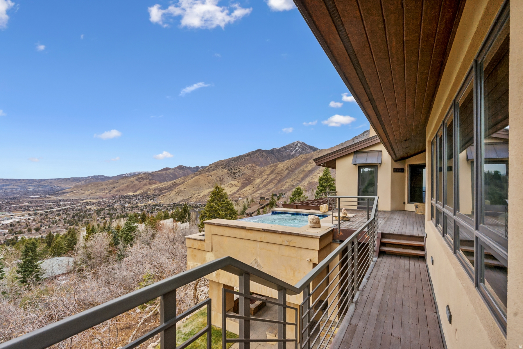 MT. OLYMPUS COVE - Residential