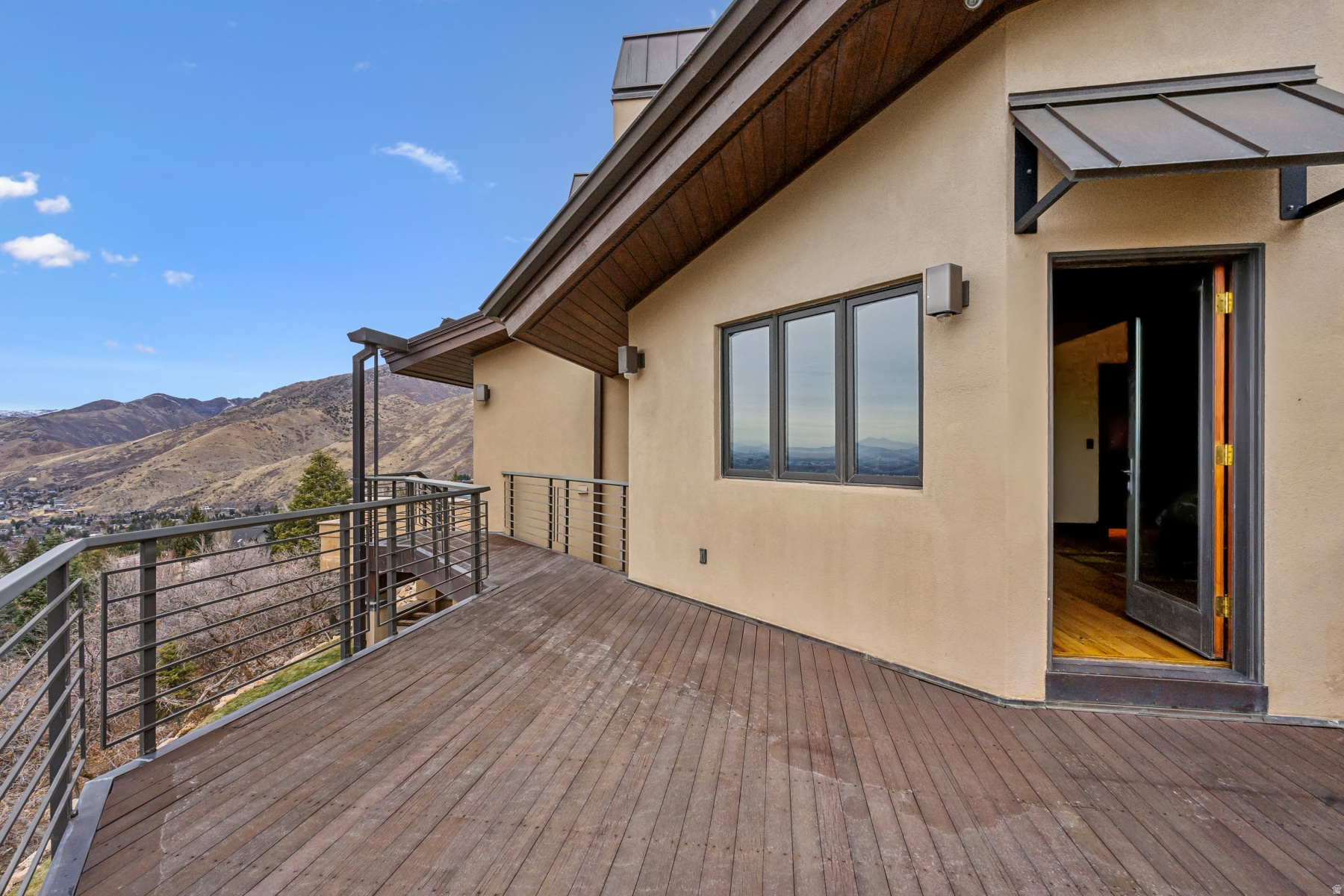 MT. OLYMPUS COVE - Residential