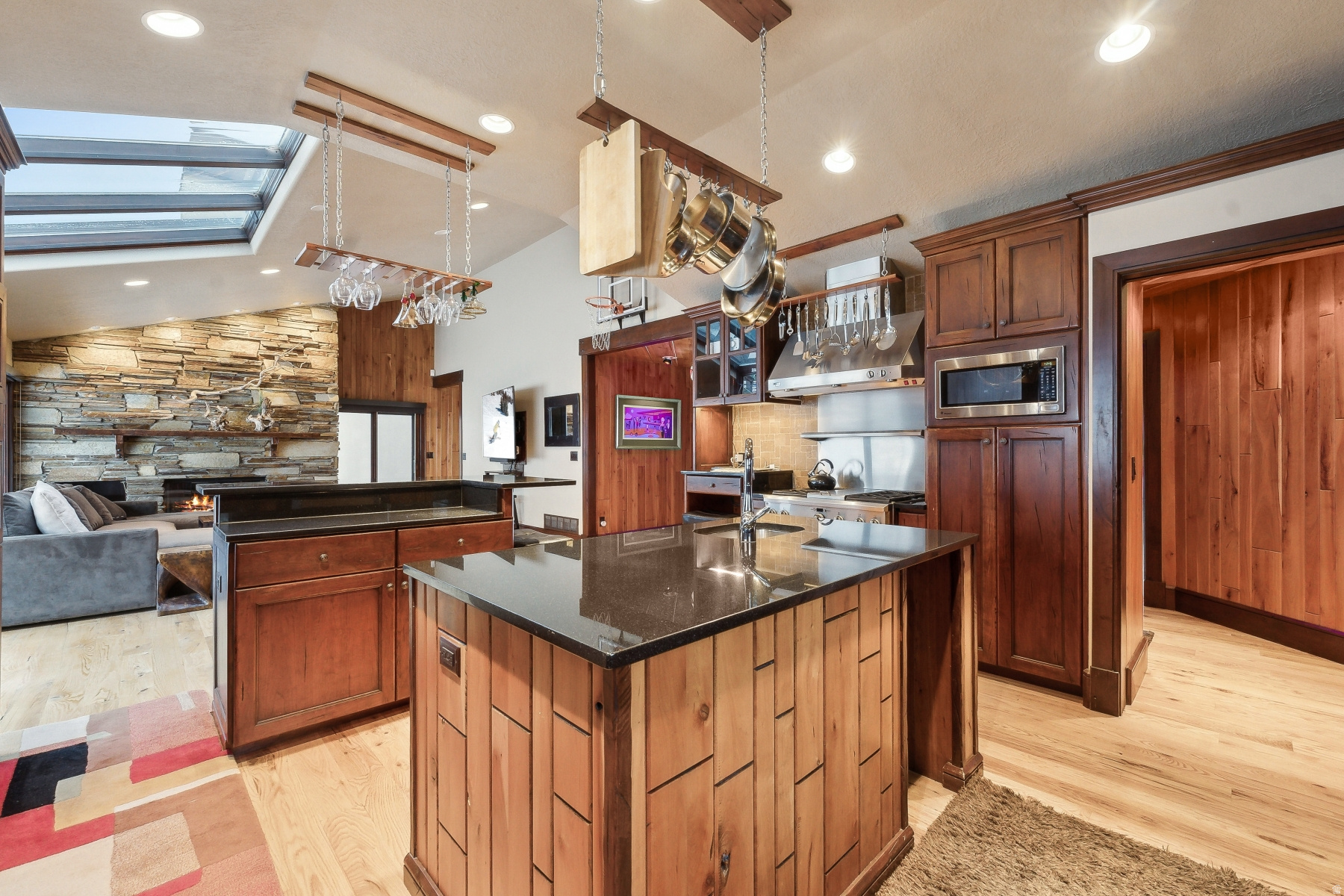 MT. OLYMPUS COVE - Residential