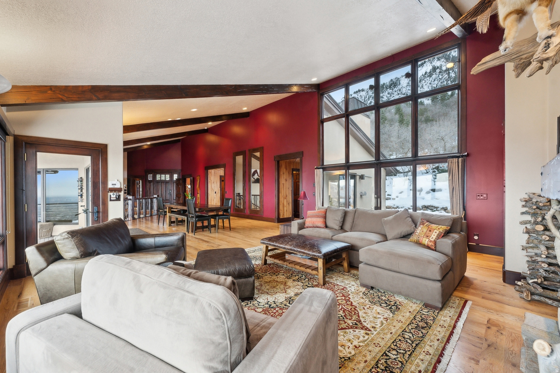 MT. OLYMPUS COVE - Residential