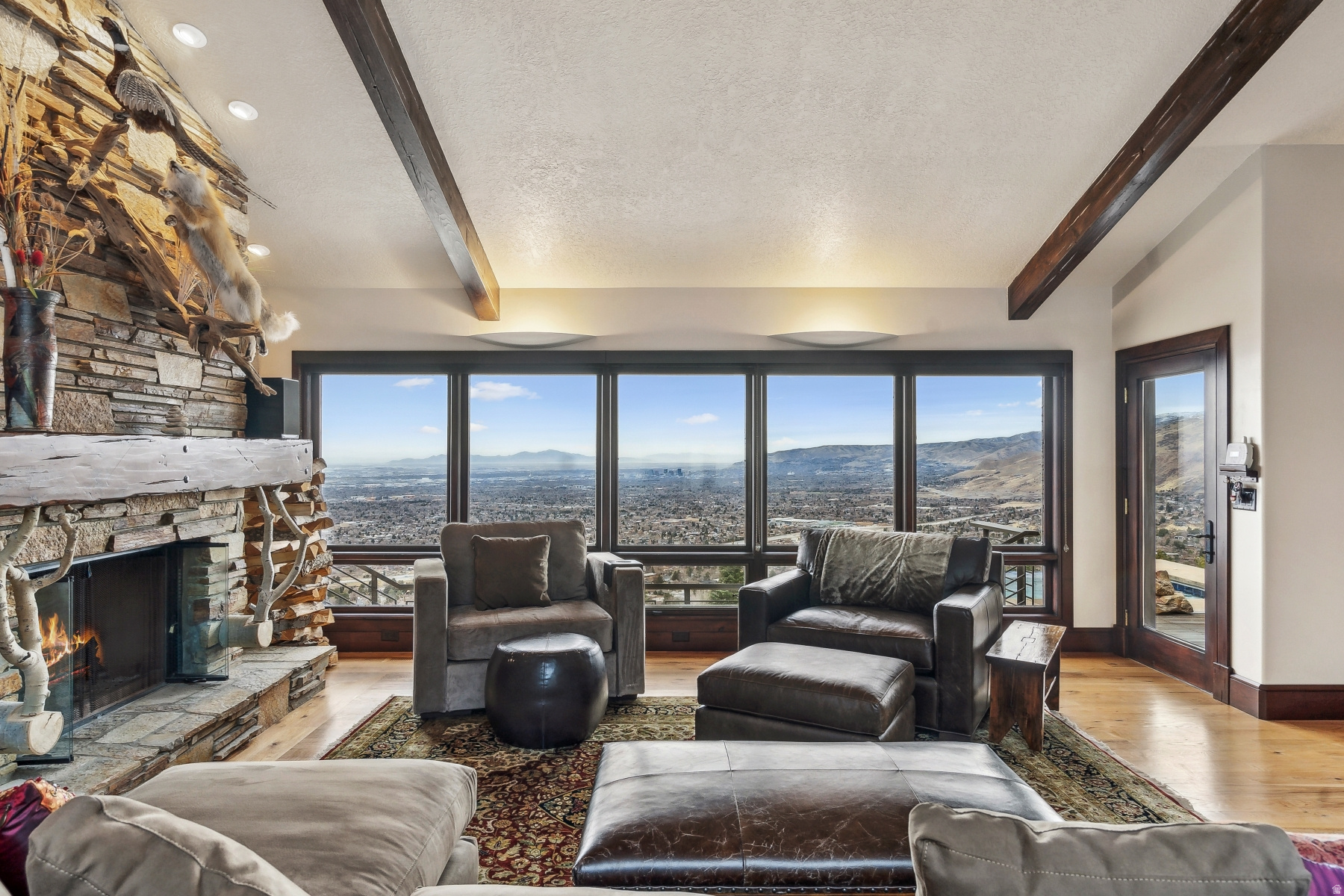 MT. OLYMPUS COVE - Residential