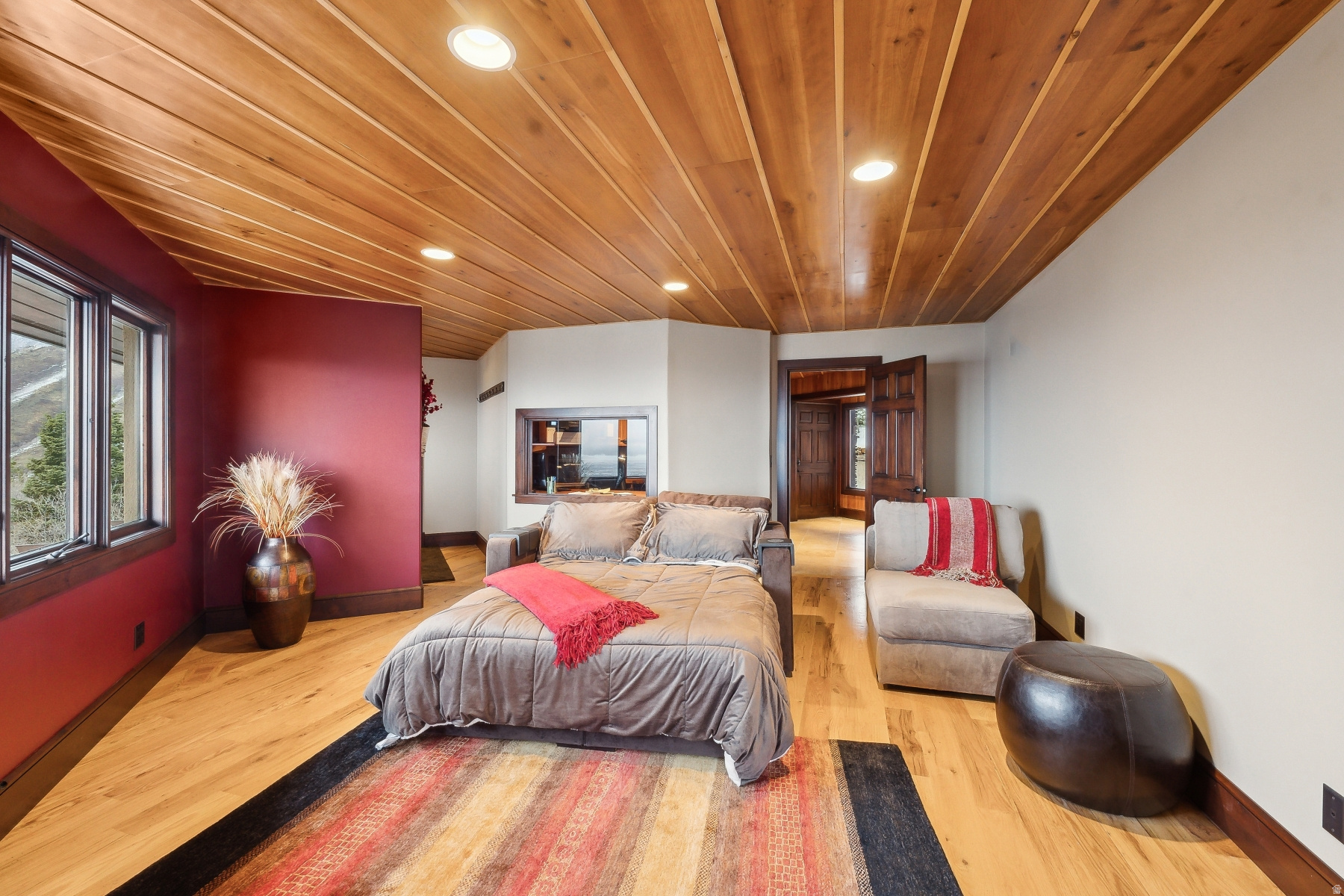 MT. OLYMPUS COVE - Residential