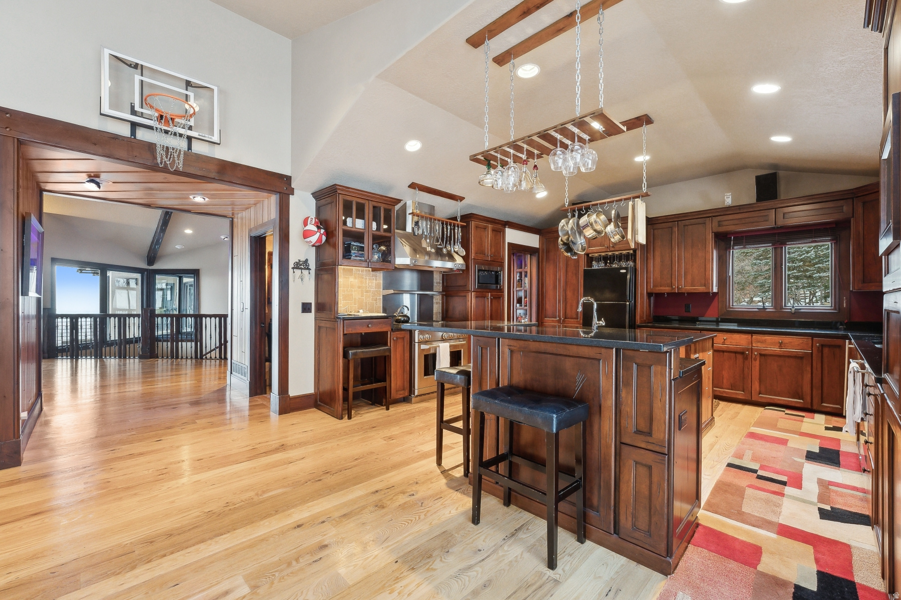 MT. OLYMPUS COVE - Residential