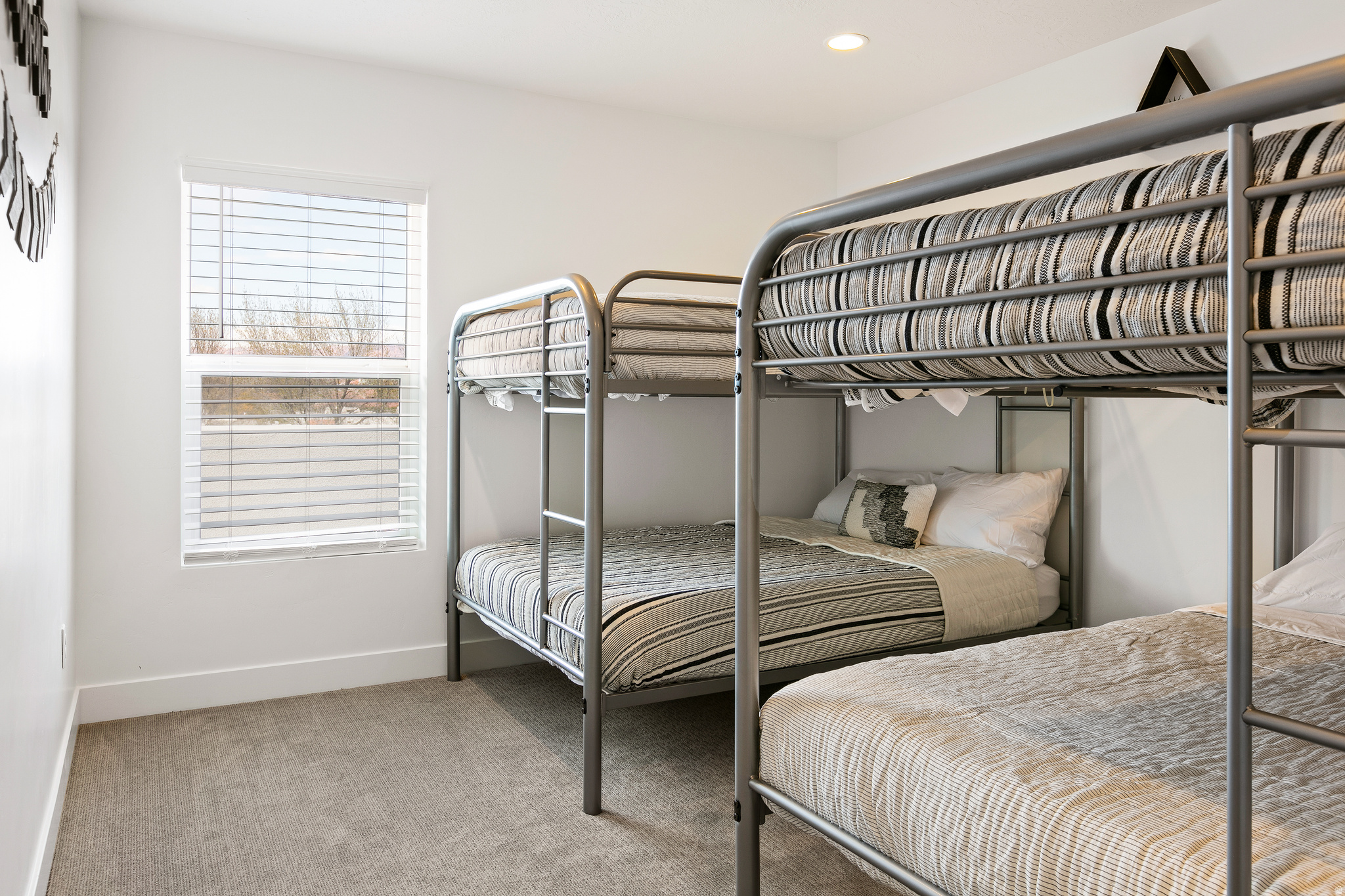 VUE AT GREEN VALLEY - Residential