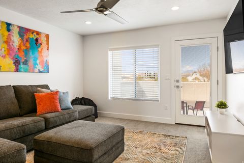 Tiny photo for 1143 S GAP CANYON PKWY #27, Saint George, UT 84770 (MLS # 2145362)