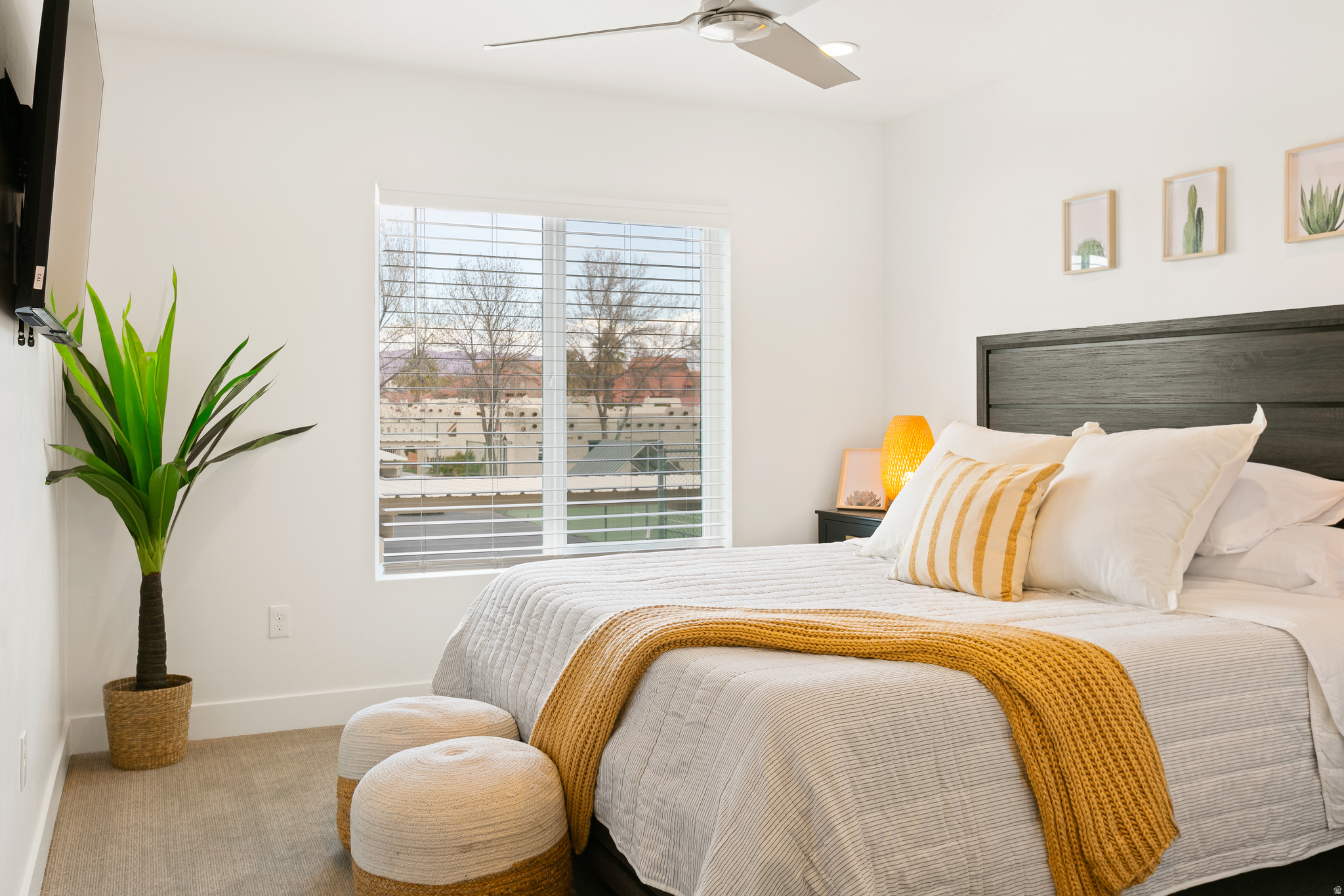 VUE AT GREEN VALLEY - Residential