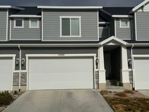 Photo of 3592 W CORNFIELD DR, Lehi, UT 84048 (MLS # 2137158)