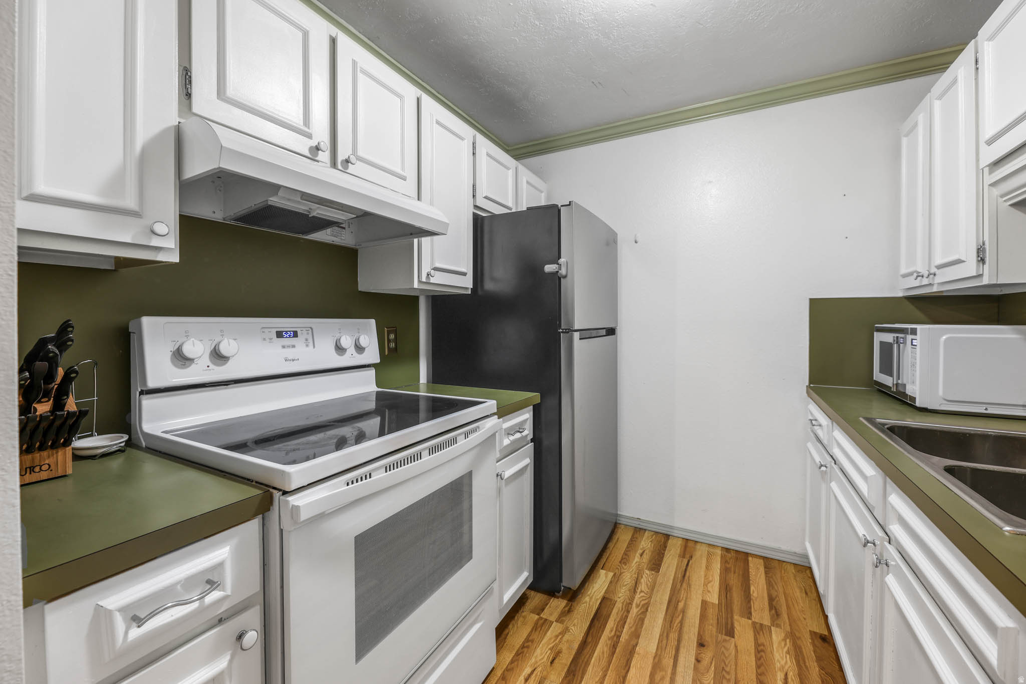 VILLAGE 2 - Residential