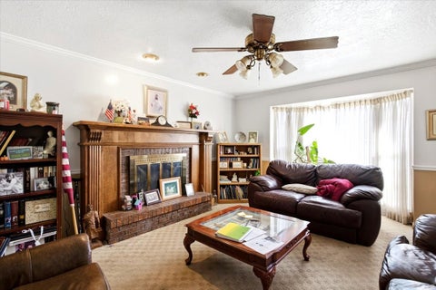 Tiny photo for 564 S MAIN ST, Kaysville, UT 84037 (MLS # 2185064)