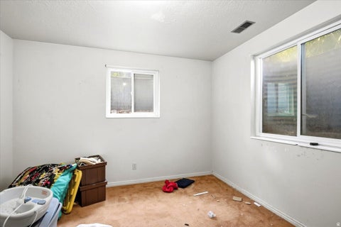 Tiny photo for 564 S MAIN ST, Kaysville, UT 84037 (MLS # 2185064)