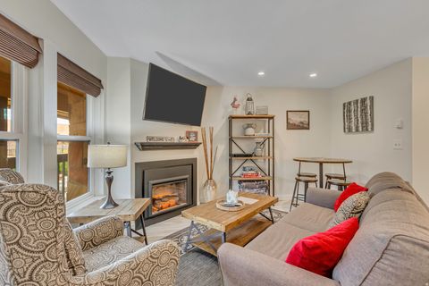 Photo of 3615 N WOLF LODGE DR. Dr #807, Eden, UT 84310 (MLS # 2147576)