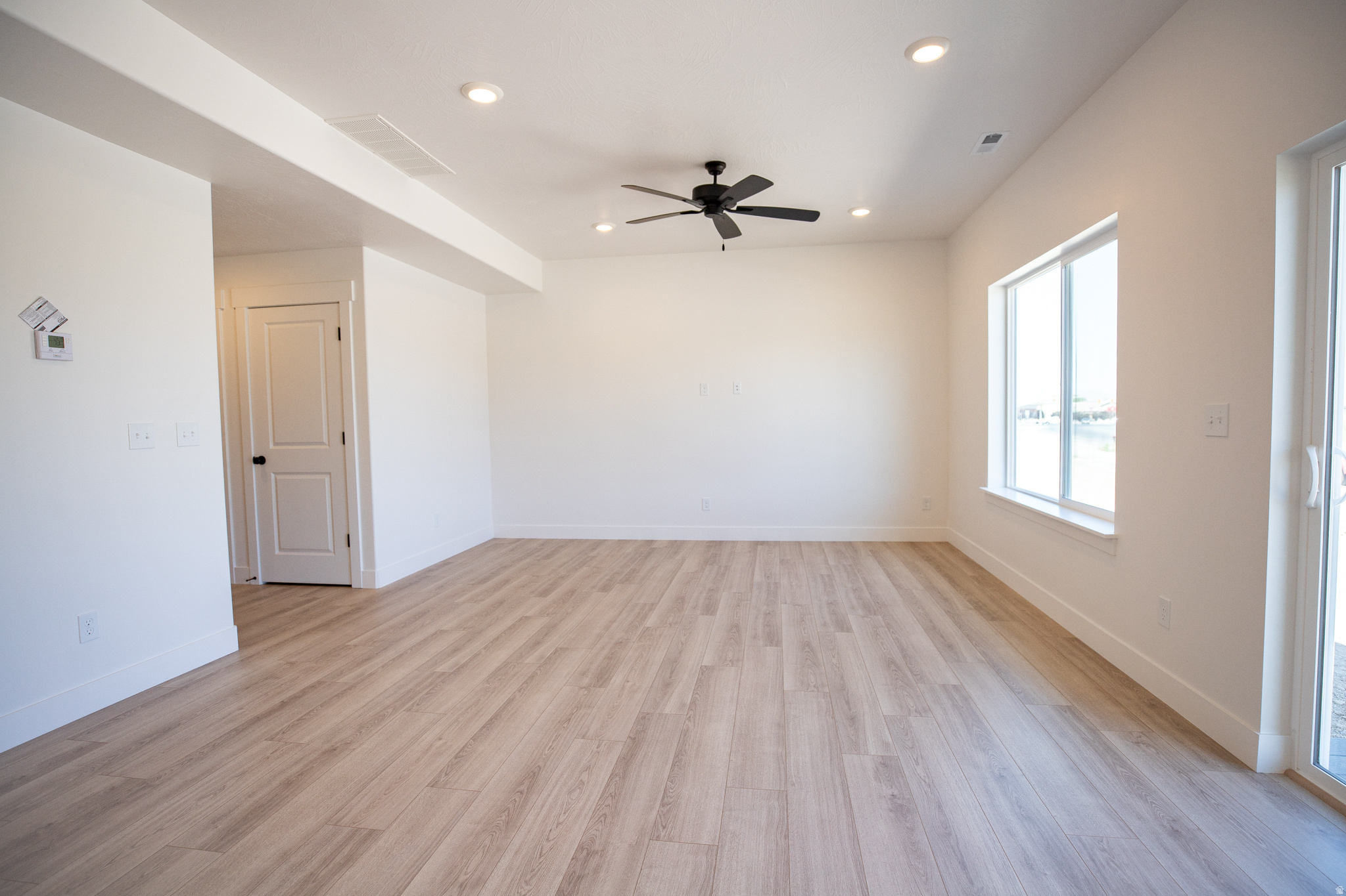 SALEM FIELDS - Residential