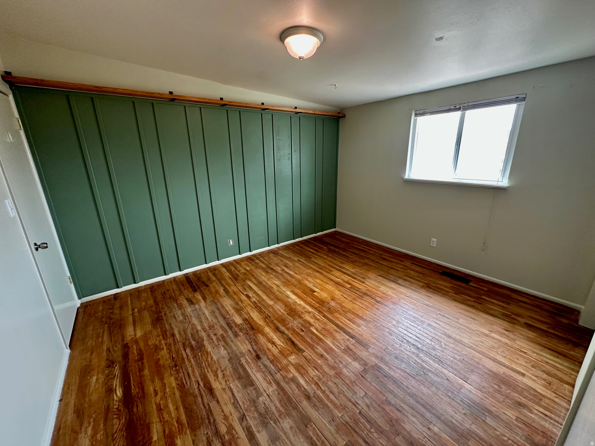 MIDVALE TERRACE - Residential