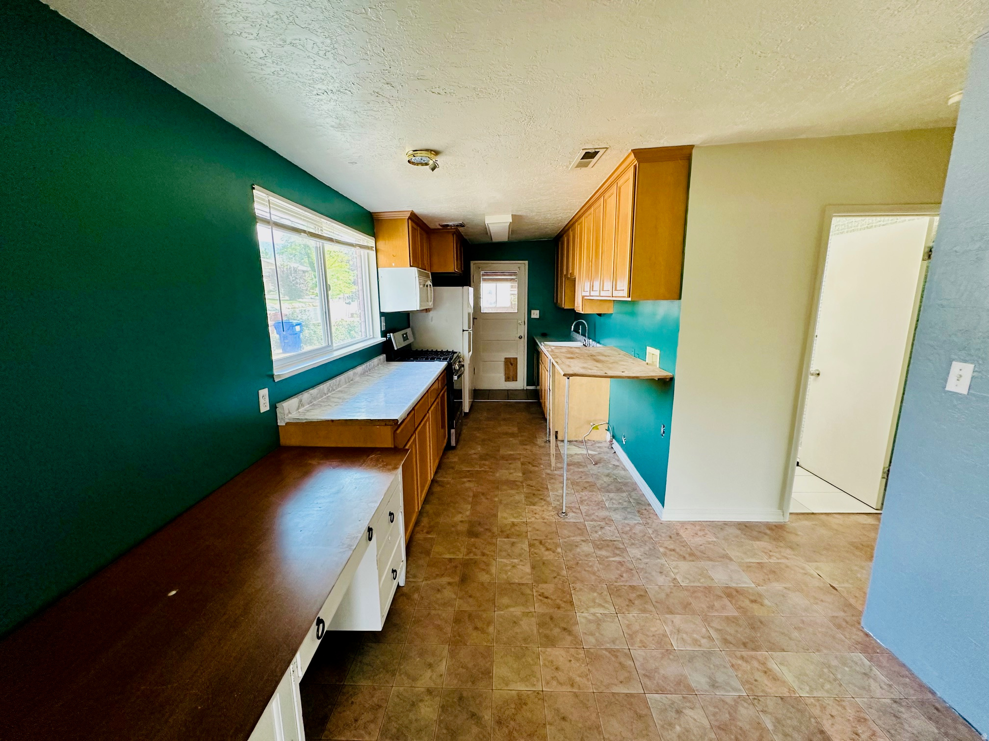 MIDVALE TERRACE - Residential