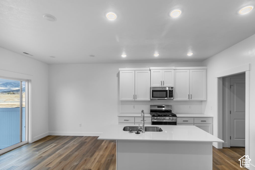 Photo of 839 S 380 E, Smithfield, UT 84335 (MLS # 2192919)
