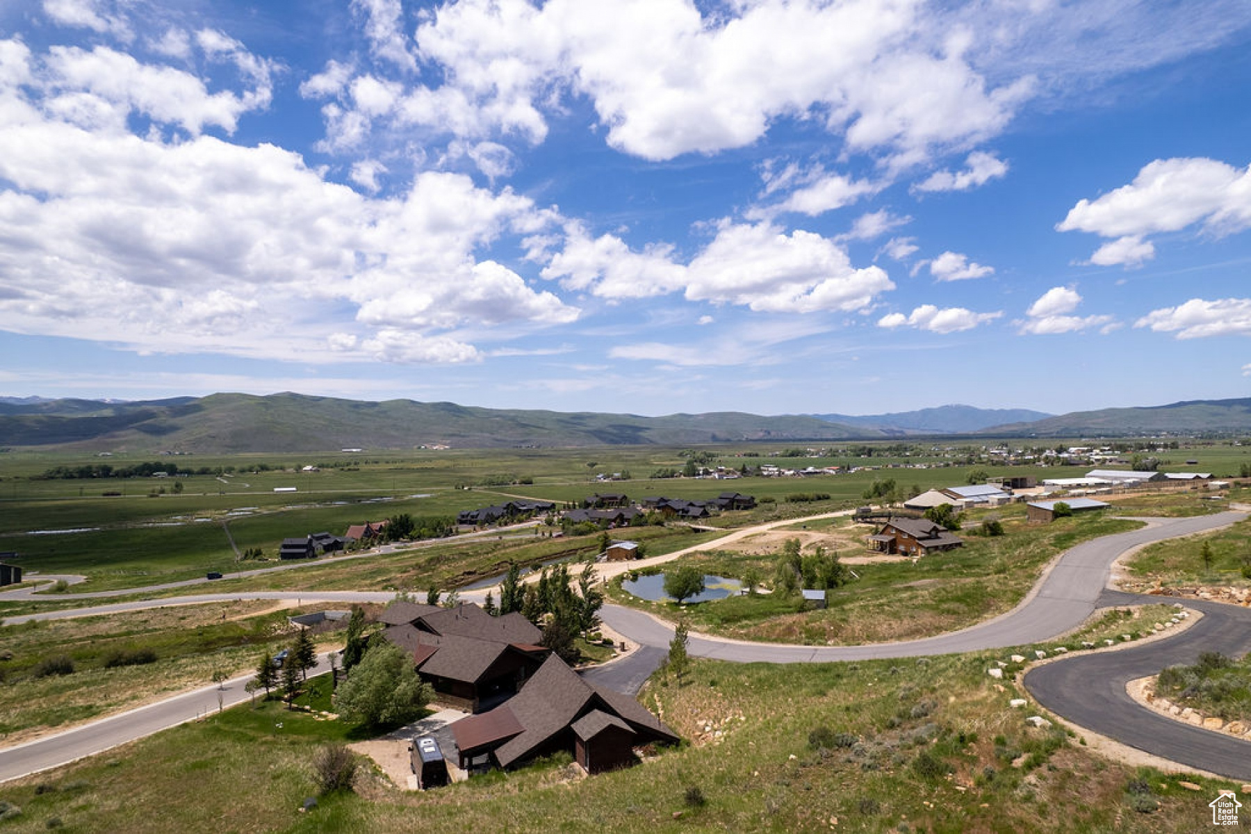 SPRING HILL - Land