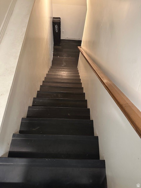 WHISPERING WILLOW - Residential