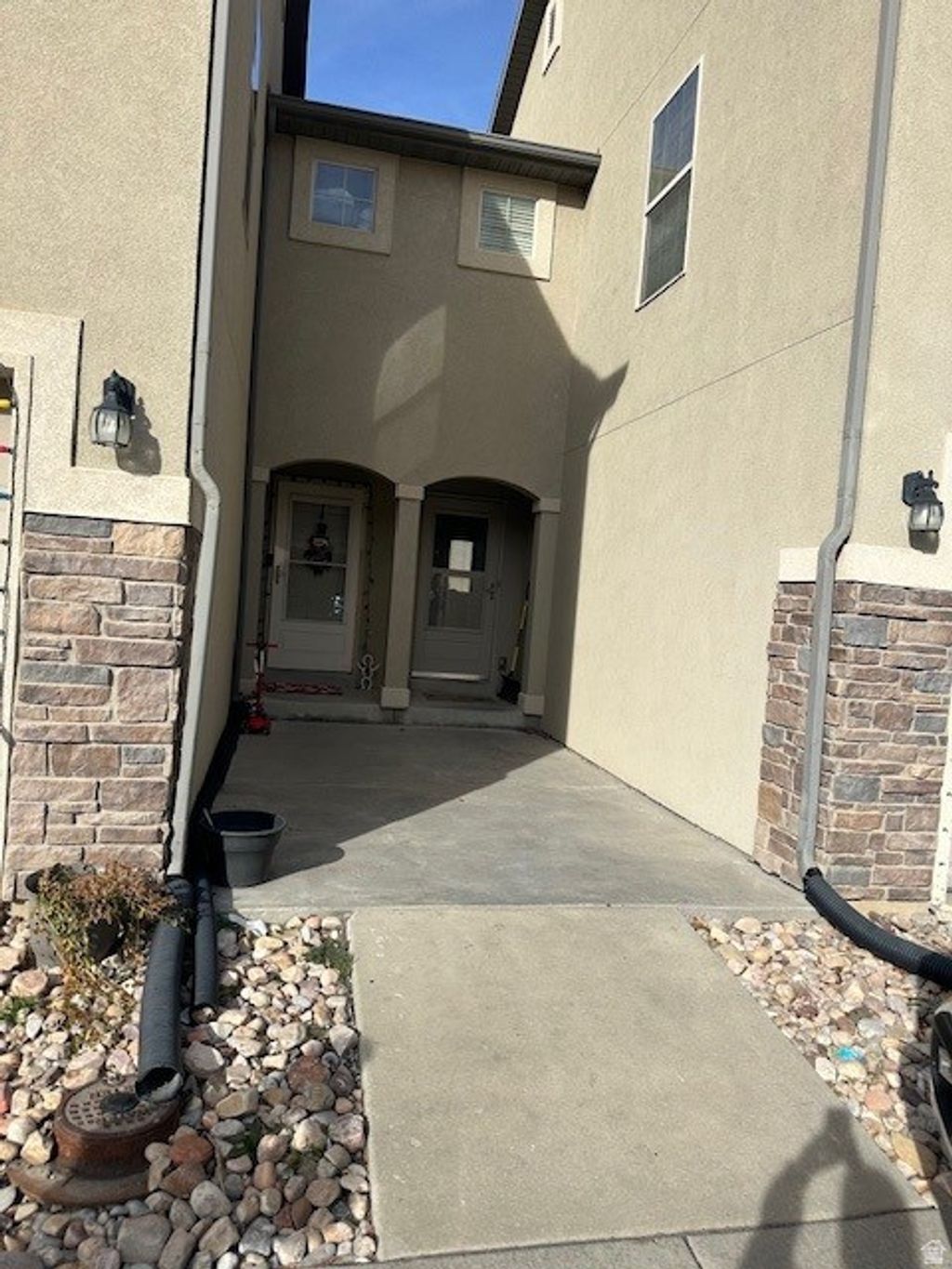 Photo of 1187 DRAGONFLY LN, Spanish Fork, UT 84660 (MLS # 2130185)