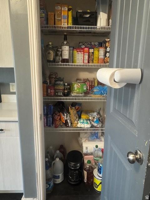 WHISPERING WILLOW - Residential