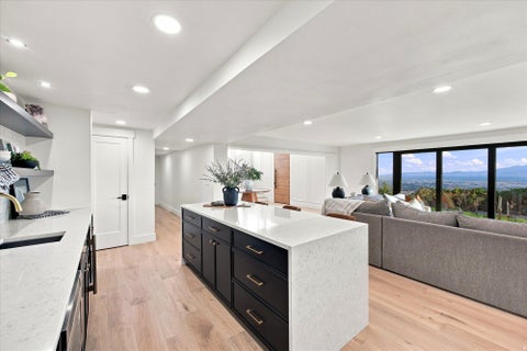 Tiny photo for 615 E ALOHA RD N, Salt Lake City, UT 84103 (MLS # 2177779)