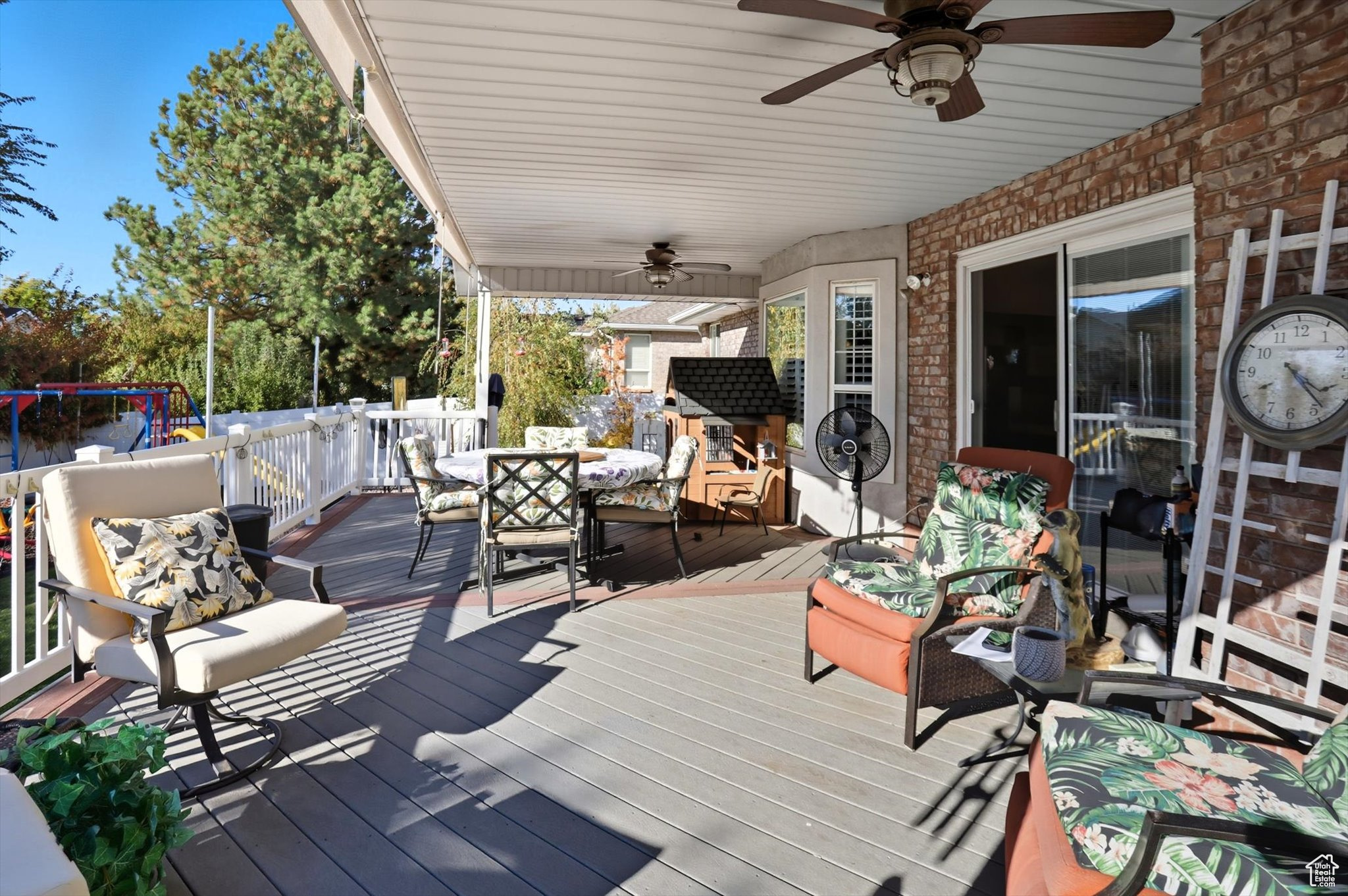 ORCHARD GROVE - Residential