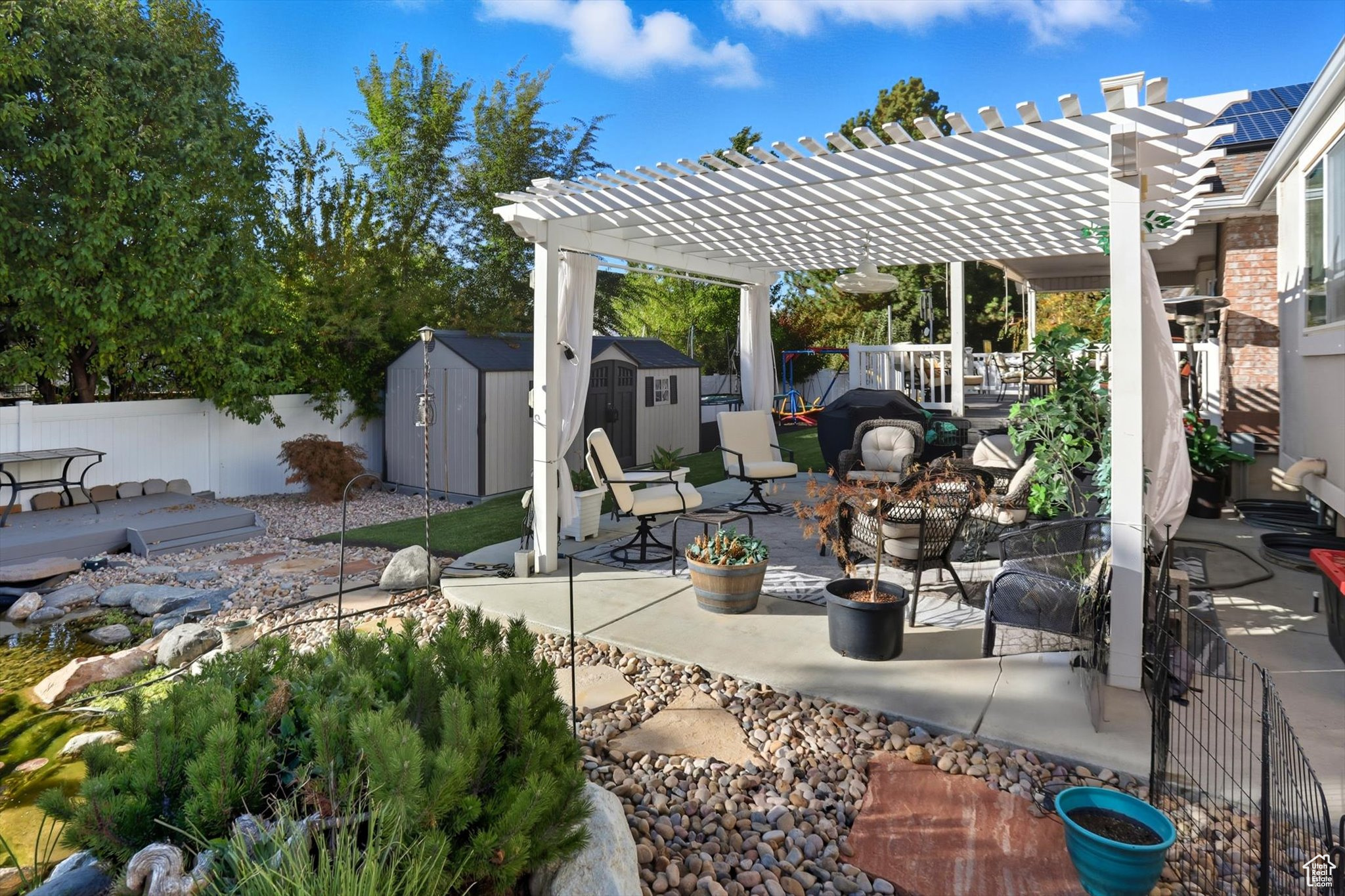 ORCHARD GROVE - Residential