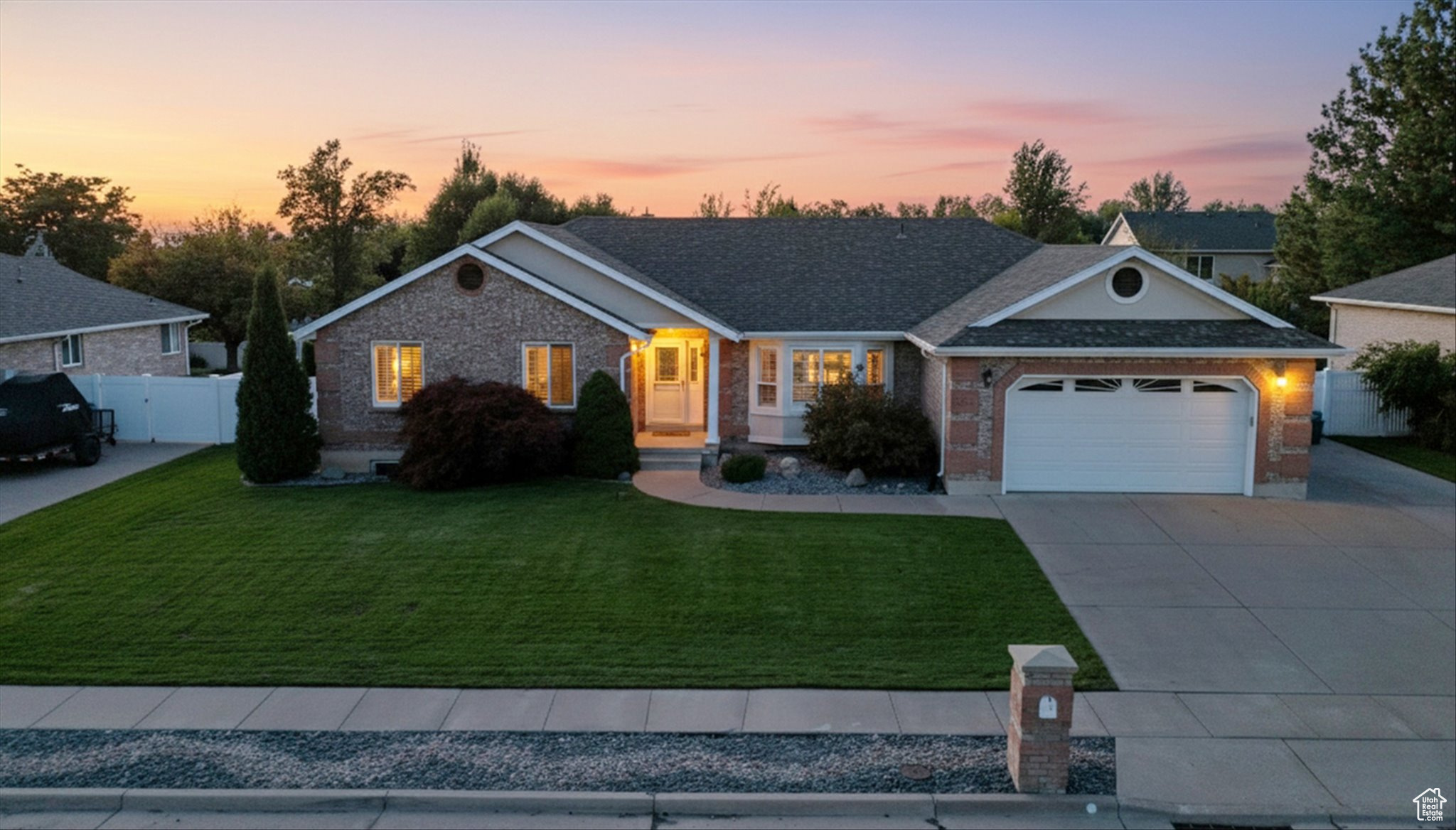 ORCHARD GROVE - Residential