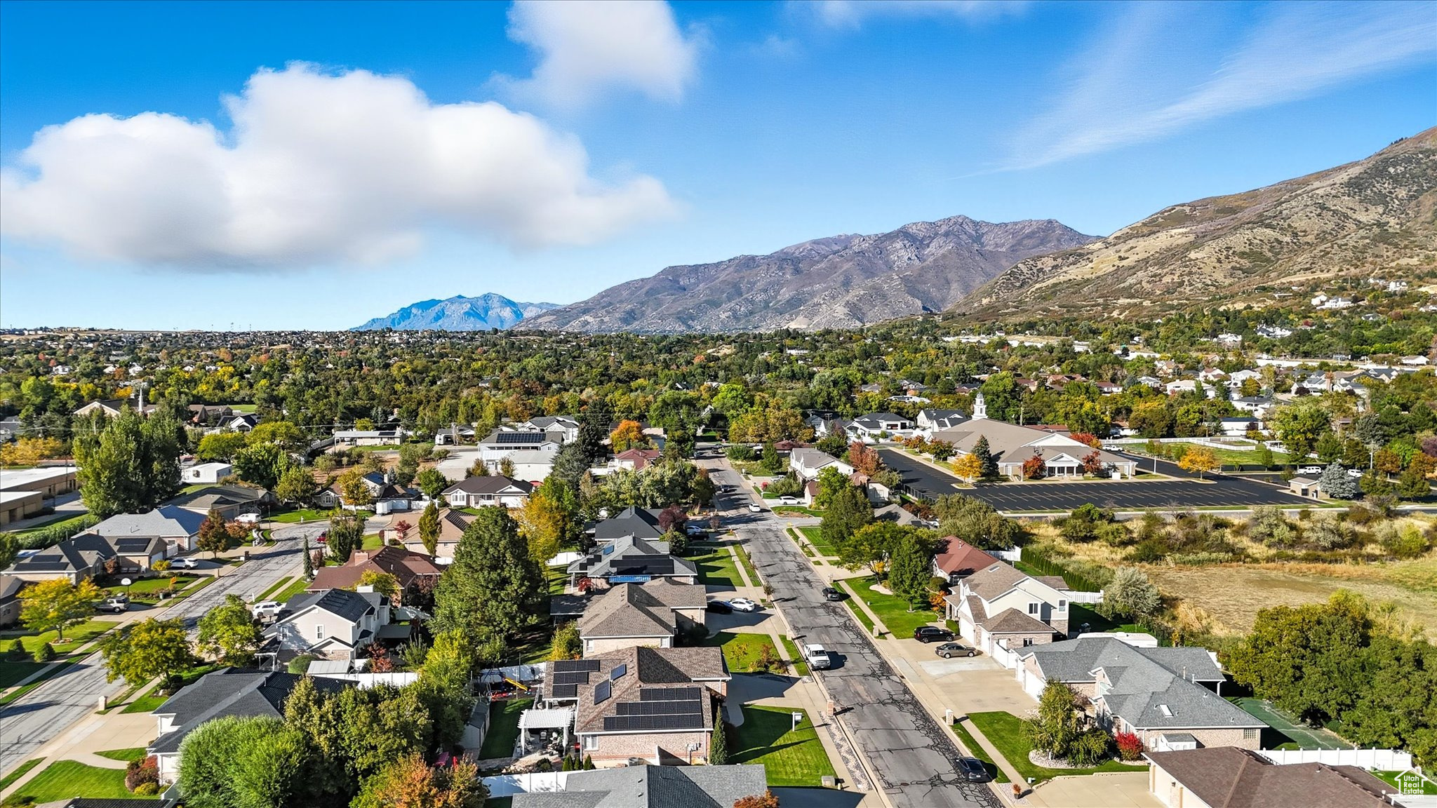 ORCHARD GROVE - Residential