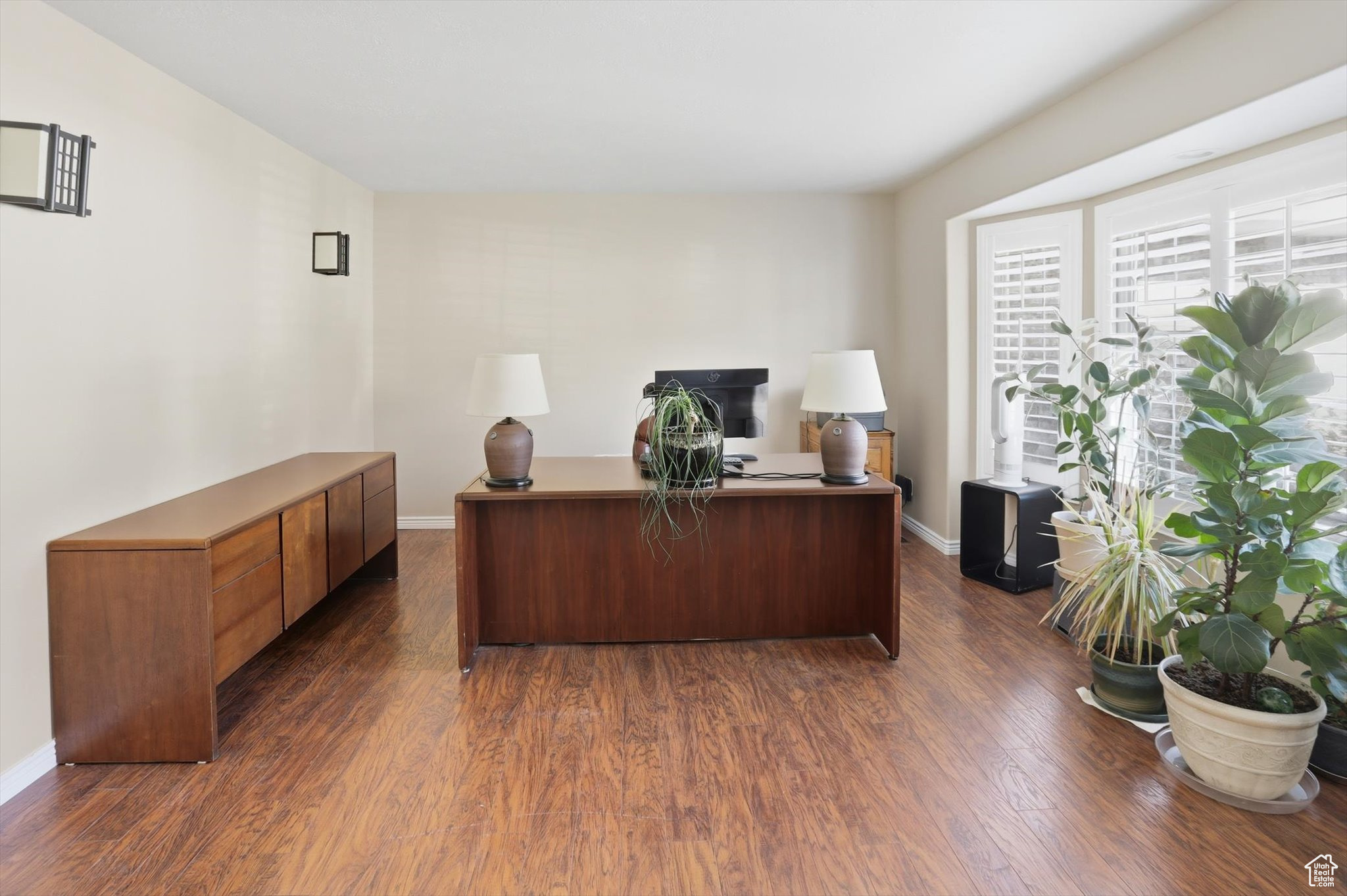 ORCHARD GROVE - Residential